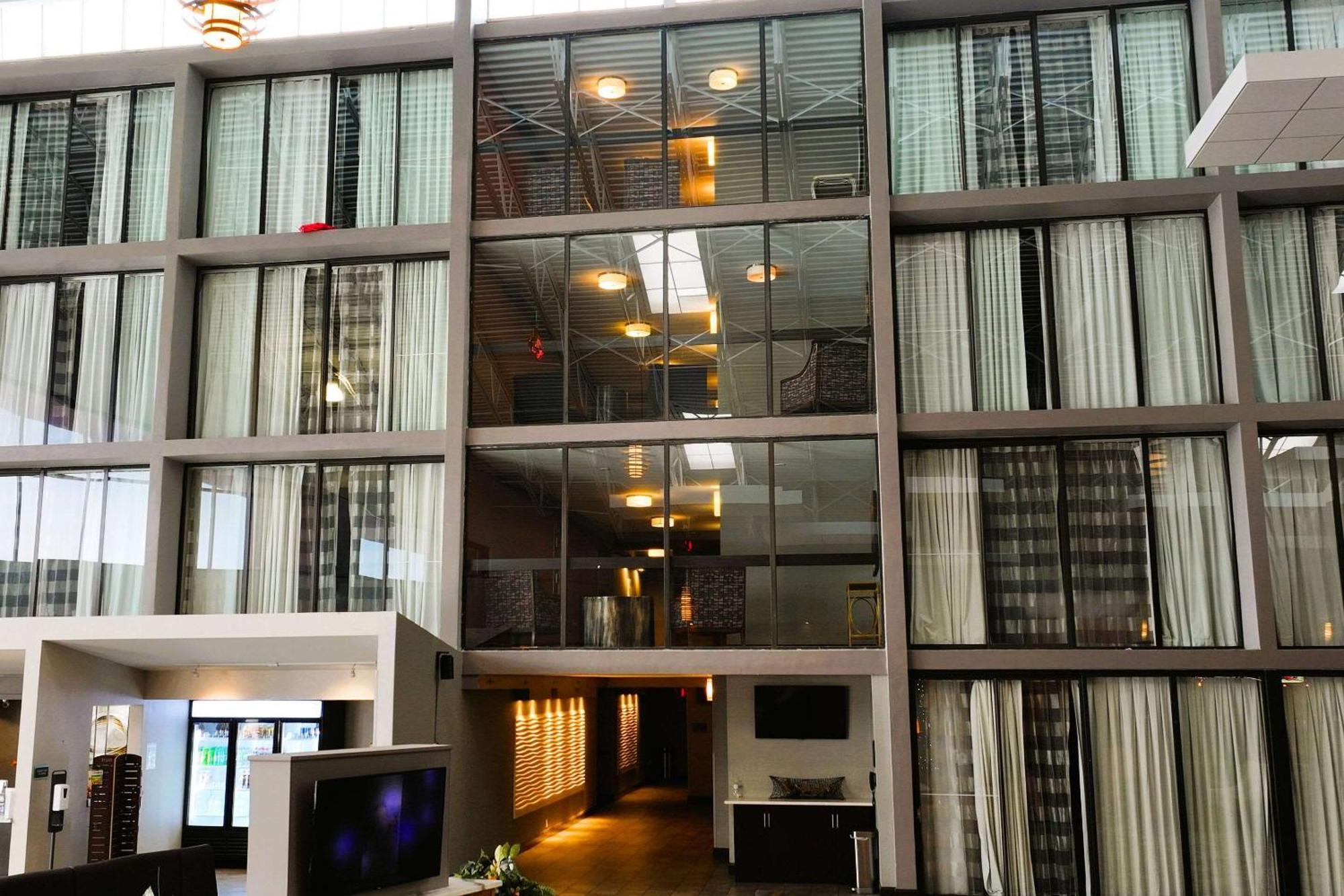 The Great Rivers, Ascend Hotel Collection Alton Ngoại thất bức ảnh